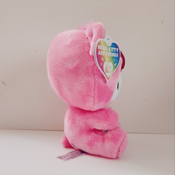 Hello Kitty x Care Bears Dressed as Cheer Bear - Picture 2 of 10